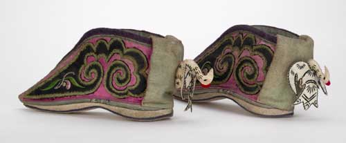 Bata Shoe Museum: Crane Shoes