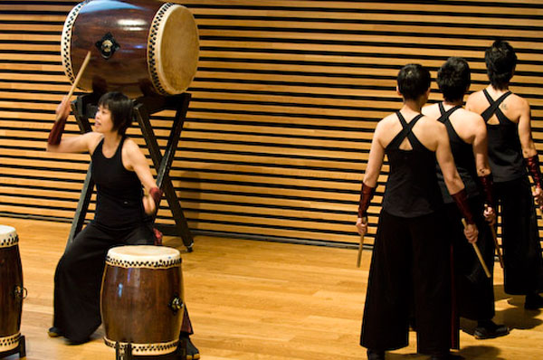 Raging Asian Women Taiko Drummers